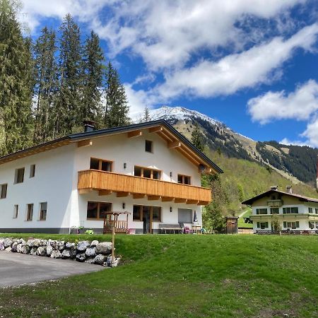 Appartement Bergfuier Holzgau Esterno foto