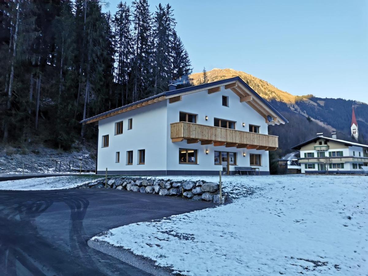 Appartement Bergfuier Holzgau Esterno foto