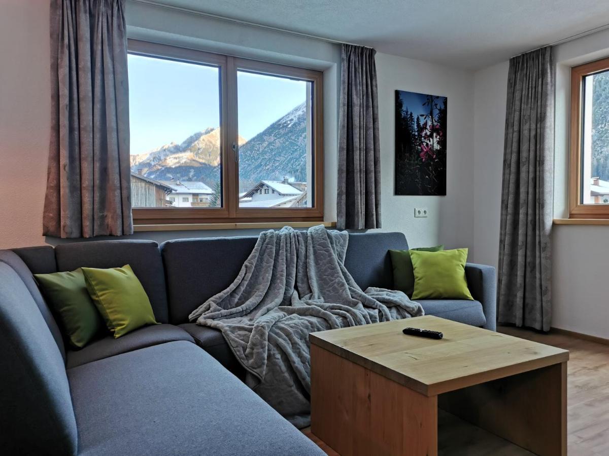 Appartement Bergfuier Holzgau Esterno foto
