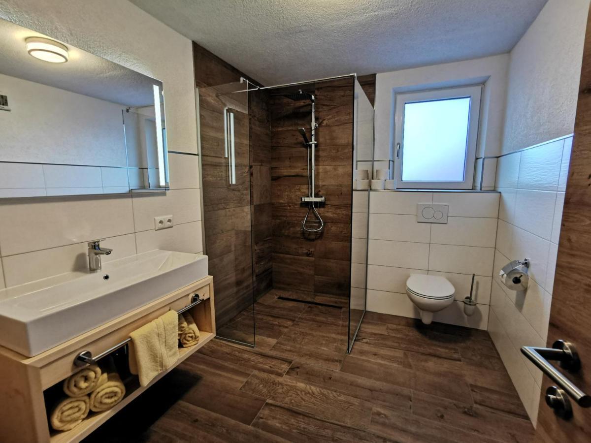 Appartement Bergfuier Holzgau Esterno foto