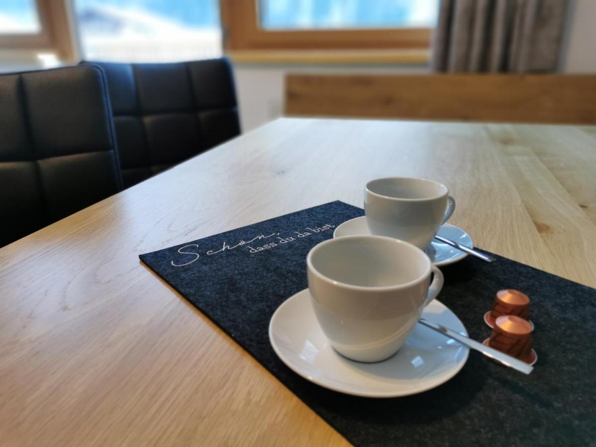 Appartement Bergfuier Holzgau Esterno foto